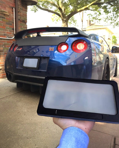 Stealth Plate Veils on Nissan GTR